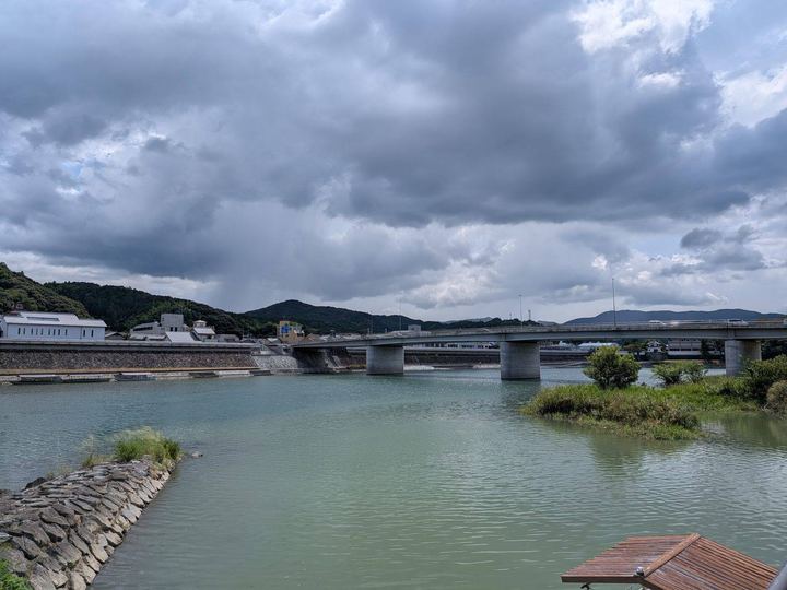 肱川に架かる橋